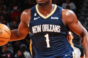 Settima vittoria in fila per i Pelicans, 35 per Zion contro i Suns