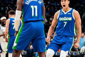 51-21: Dallas-Lakers, il terzo quarto è da record