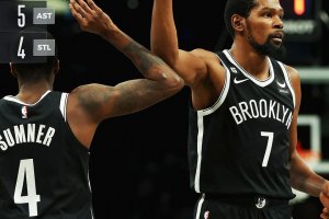 Brooklyn ne segna 91 nel primo tempo, Warriors incerottati e umiliati