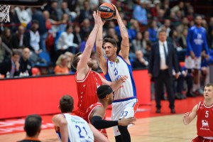 Virtus Bologna vicina alla firma di Achille Polonara?