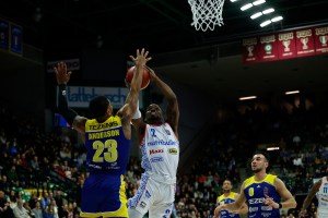 Il derby Veneto è di Verona: Treviso sconfitta al PalaVerde al termine di una vera battaglia