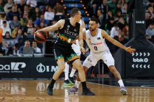Real Madrid won a tough battle in Bilbao. 15 points and 12 rebounds for Tavares