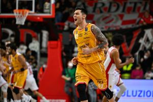 Pesaro, Delfino ritrova Varese 20 anni dopo la gara più prolifica in A