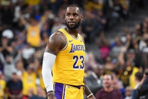 Dallas Mavericks, Kyrie Irving ha provato a reclutare LeBron James