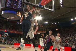 Satoransky’s poster dunk leads Top 10 plays of Euroleague Round 14