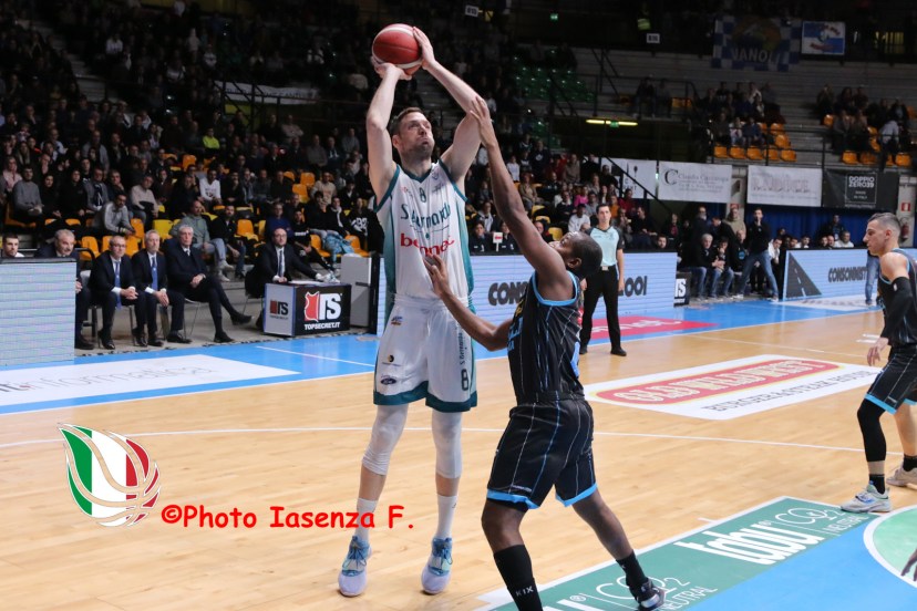 Filippo Baldi Rossi A2 Acqua S. Bernardo Cantù - Vanoli Cremona