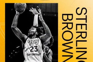 Sterling Brown signs 10-day deal with Lakers