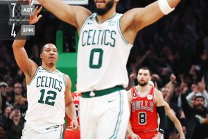 32 di Tatum, Boston batte Chicago per la terza W in fila