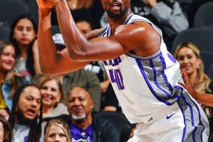 Sacramento, a San Antonio arriva la quarta W in fila