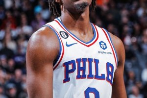 Philadelphia ferma i Kings senza Embiid e Harden