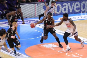 Virtus Segafredo Bologna, k.o. a Brindisi nonostante il miglior Ojeleye della stagione