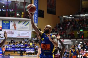 Givova Scafati, David Logan tocca quota 500 rimbalzi in Serie A
