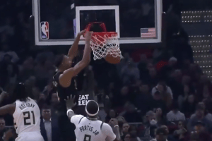 Evan Mobley piazza il career high contro i Bucks: E’ un purista del basket