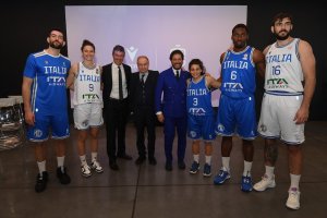 FIP-Macron, la presentazione delle nuove maglie di Italbasket