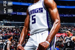 Clippers-Kings Highlights: Wild ending, Fox & Monk, Kawhi, Westbrook’s debut