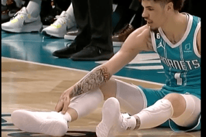 Charlotte Hornets’ LaMelo Ball suffered a fractured right ankle