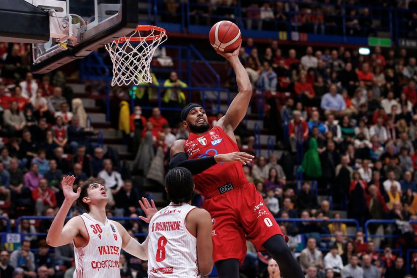 Openjobmetis Varese Milano