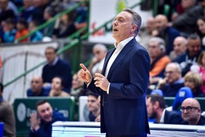 Bucchi: “Davvero una bella vittoria di squadra davanti un pubblico numeroso e molto appassionato”