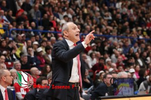 Ettore Messina: Vogliamo migliorare ma attenzione ai rimbalzi