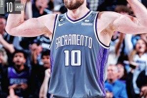 Tripla doppia per Sabonis, i Kings battono New York