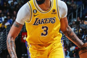 Davis e Beasley spazzano via i Pelicans, vittoria cruciale per i Lakers