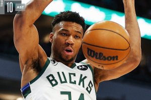 Tripla doppia di Giannis, Toronto manca il sorpasso ad Atlanta