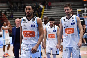 GeVi Napoli fischiata, il presidente Grassi infuriato