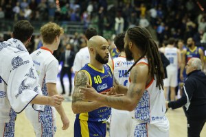 L’incredibile finale del match tra la Nutribullet Treviso e la Givova Scafati