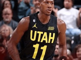 Rissa in Houston Rockets-Utah Jazz: Kris Dunn tenta di colpire con un pugno Jabari Smith Jr