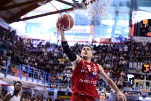 Olimpia Milano, miglior prestazione dell’anno per Baron e Voigtmann