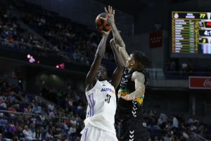 Real Madrid sempre in testa, tornano a vincere Barça e Tenerife