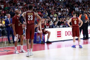 Colpo al volto di Caruso, 3.000 euro di ammenda per Jeff Brooks