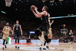 Euroleague, Round 33: gli highlights di Milano-Barcellona