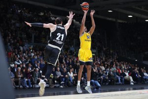Maccabi verso il rinnovo di Bonzie Colson