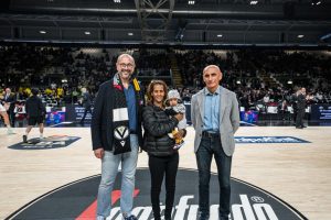 LBA | Ospite speciale alla Segafredo Arena: il piccolo Aaron