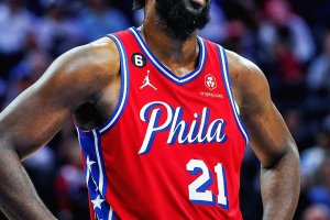 Philadelphia sventa la rimonta di Toronto e vince
