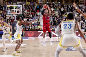 Olimpia Milano, Shabazz Napier esce dal campo con Verona