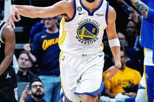 Golden State avvicina i playoff: Sacramento ko