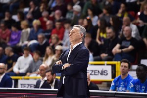 Sassari, Bucchi: “Verona ha avuto più energia”