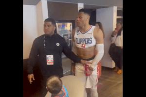 Russell Westbrook, diverbio con un tifoso: Watch your mouth motherf**ker