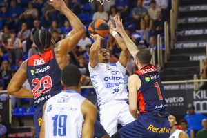 Classifica immutata in zona playoff. Valencia torna alla vittoria, Fuenlabrada in LEBOro
