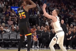 Phoenix Suns, smentite le voci sulla cessione di Kevin Durant