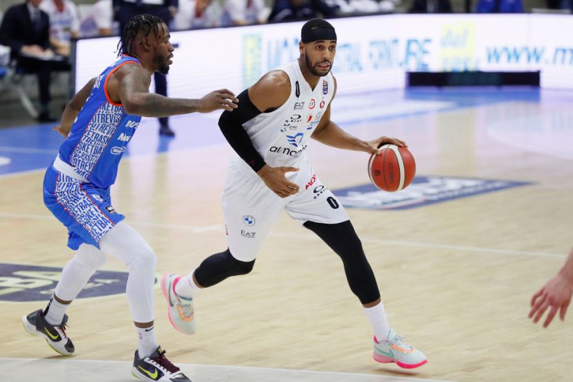 Brandon Davies partizan