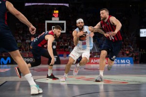 Le tre in vetta non sbagliano. Playoff a rischio per il Valencia in piena crisi
