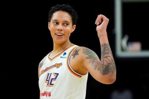 18 punti alla prima stagionale per Brittney Griner