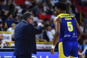 Paris Basketball, confermato Justin Simon