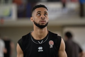 Derthona Basket, primo allenamento per Cameron Hunt