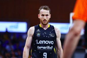 Tenerife, Huertas storico: 43 punti contro Murcia