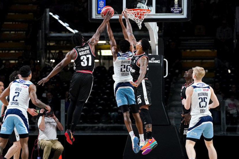 Ojeleye
