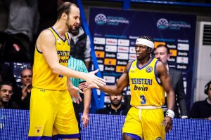 Grecia, Peristeri forza Gara 5 contro Panathinaikos